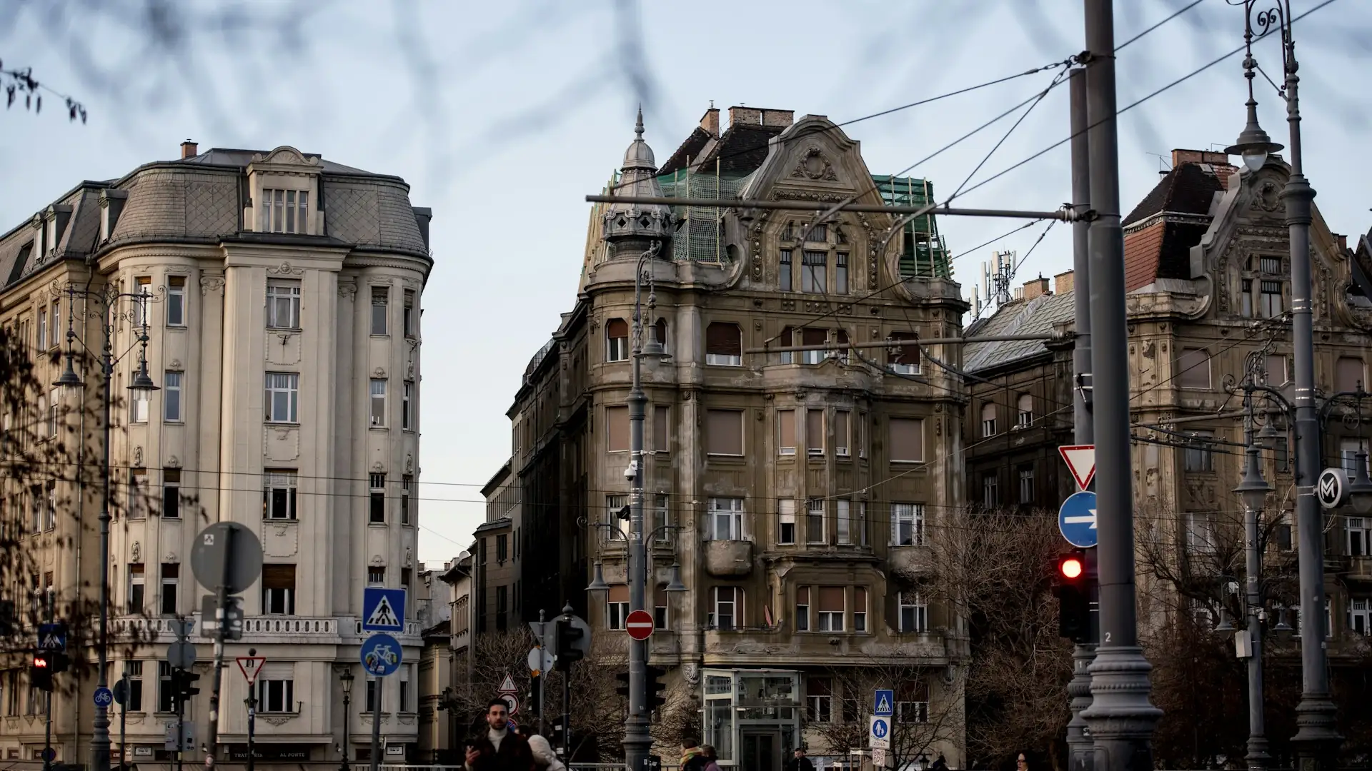 Budapesti polgári bérházak utcaképe